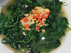 上汤辣椒叶-轩记海鲜餐厅·四十五年老字号·经典粤菜(西区彩虹店)