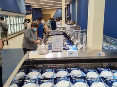 -盒马X会员店(王府井奥莱UP TOWN店)