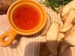 -JINNS锦时 steak&pizza(浸信会礼拜堂旧址店)