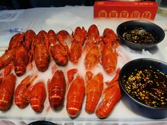 -肥肥虾庄·金牌油焖大虾(汉口城市广场店)