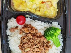 鲜虾滑蛋肉燥饭-千日贺茶餐厅(高新万达店)