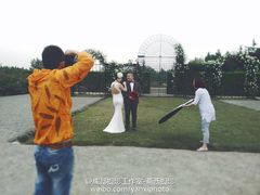 -燕西婚纱摄影工作室(友盛上都写字楼店)