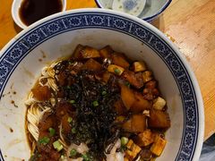 -沪西老弄堂面馆(定西路店)