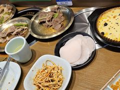 -猪啊牛呀羊啊铜盘烤肉(正大广场店)