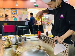 -利昂法式铁板主题餐厅(新奥购物中心店)