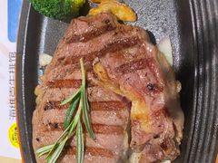 -海维克牛排馆HIGHWIC(右岸环宇坊店)