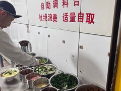 -文山荷鲜居(翠湖店)