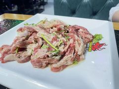 -牛鲜盛齐齐哈尔烤肉(曹路店)