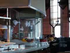 -怡豪大饭店·银顶旋转餐厅