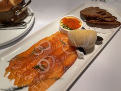 温热烟熏三文鱼-壳里西餐厅Coquille Seafood Bistro(蒙自路店)