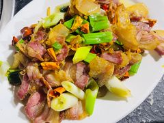干椒腌肉-张大妈饭店