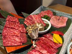 -炼火烤肉店
