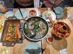 -全牛匠·乐山跷脚牛肉(新中关店)