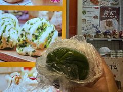 -白玉兰食品甜凤店(合生汇店)