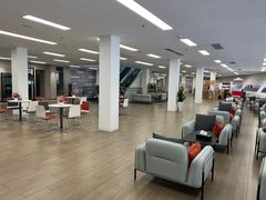 -深圳锦龙奥迪4S店(前海店)