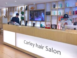 前台-简法造型·品牌形象店