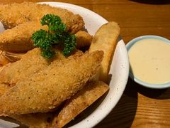 炸鱼薯角-JINNS锦时 steak&pizza(浸信会礼拜堂旧址店)