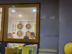 -嗨皮儿·现蒸面皮(抄纸巷店)