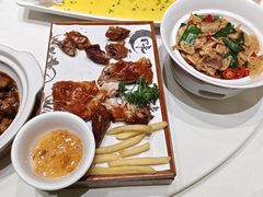 -梅花香里大酒店(郁金香路店)