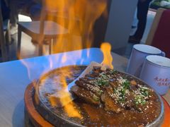 -蜜桃餐厅·伴山(绿宝广场店)