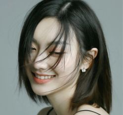 点击看大图 -丝语萱形象