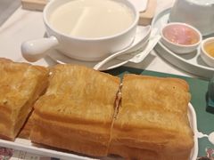 -悦得闲广式点心茶楼(蓝鲸世界店)