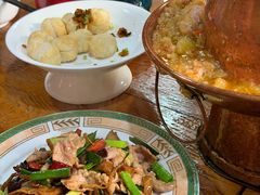 -蜗牛小馆醉乡民谣云南菜(惠新西里店)