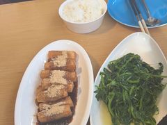 -渝信川菜 · 川味家常菜(财富购物中心店)