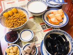 车仔面配咖喱鱼蛋-捷信牛奶甜品世家(五道口店)