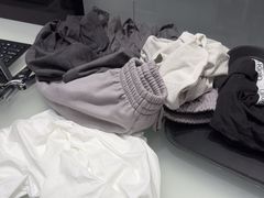 -福奈特洗衣洗鞋(宝华广场店)
