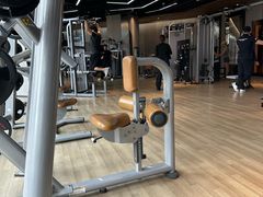 -威克健身游泳(万菱汇店)