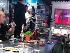 -马路牙子烧烤音乐酒馆(望京店)