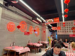 -洪霞餐馆·川菜·鲜货现炒(两江春城店)