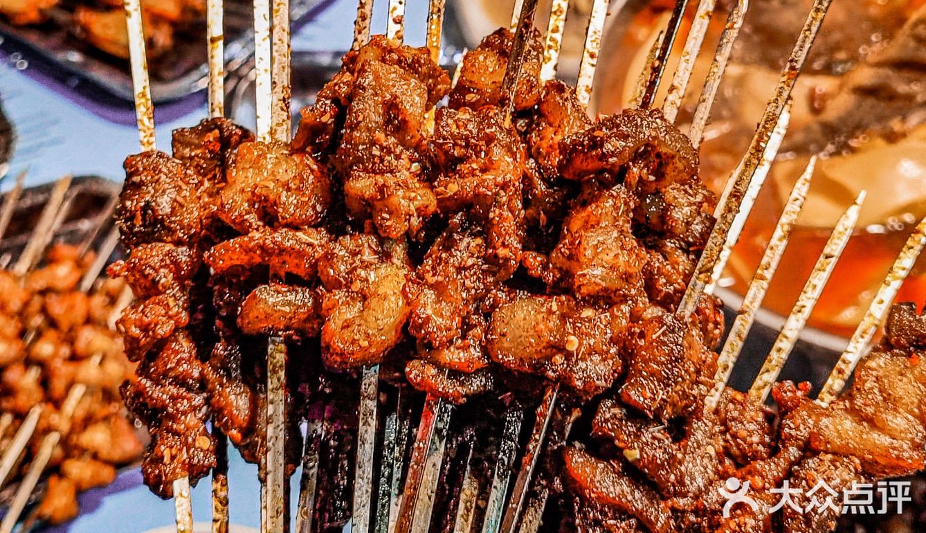 🔥值得N刷‼️十年不涨价的特色烤肉🥩‼️爱了[亲亲]