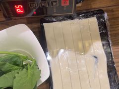-井格重庆火锅(西直门凯德Mall店)