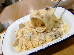 -HELLO 27 意面·沙拉·帕尼尼