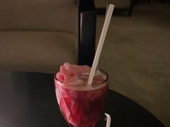 -亚龙湾喜来登·美景台大堂吧