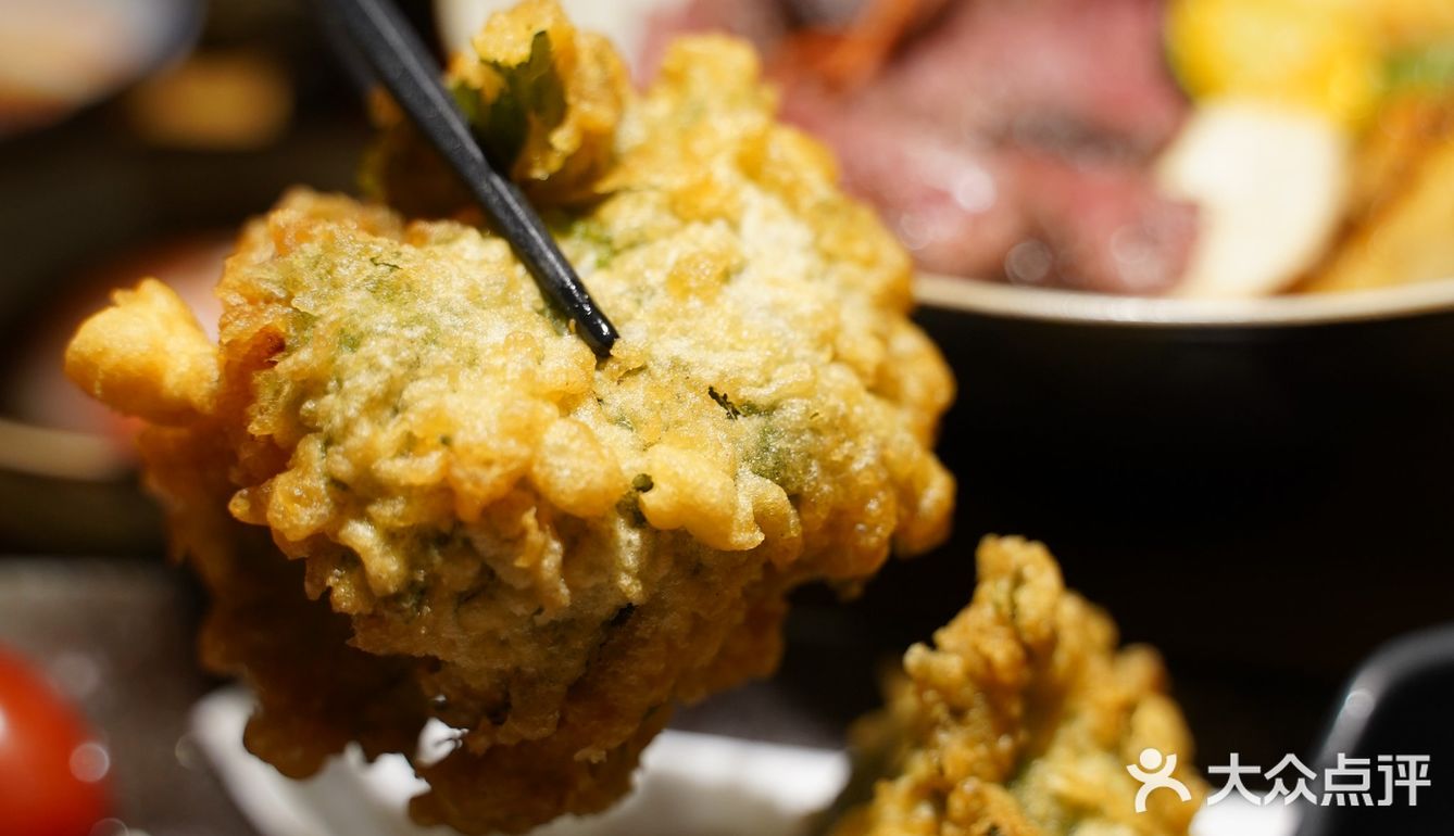 过年也要来吃一口他家的牛排丼饭！