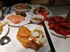 -领鲜活海鲜榴莲自助火锅(东门店)