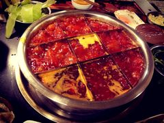 红汤锅底-邓莽子老火锅(中兴路总店)