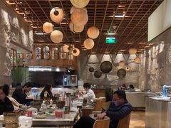 -雍和会海鲜姿造自助(湖东路店)