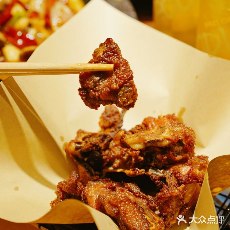 破店肥哈|终于吃上了这家🔥遍全网的东北必吃榜烧烤店‼️