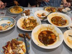 -汗腾格里·风味餐厅(新疆驻京办店)