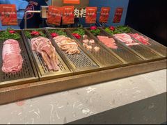 -山焱·炭火自助烤肉(周浦万达店)