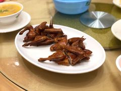 红烧乳鸽-吉莲利苑海鲜酒家(珠海拱北28年老字号店)