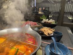 -湊湊火锅·茶憩(打浦桥日月光店)