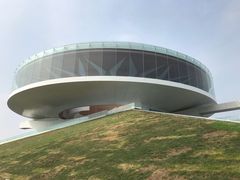-郑东新区龙湖公共艺术中心