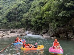 -安吉龙王山峡谷漂流