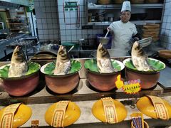 -松沪名灶·豆浆鱼头·新上海菜(飞航吾悦广场店)