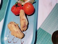 蜜桃经典蛋黄鸡翅-蜜桃花开·中西融合菜E&W(南长街店)